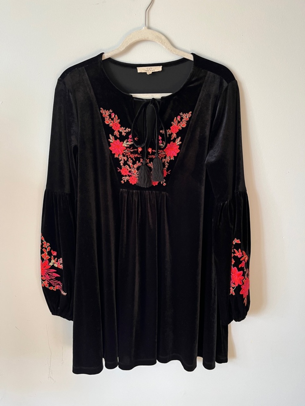Chelsea & Violet Black Y2K Velvet Hippie Goth Whimsy Sz Small Tunic Dress